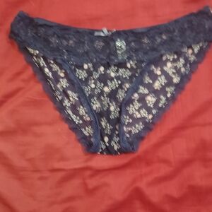 Laura Ashley lace floral panties size xl